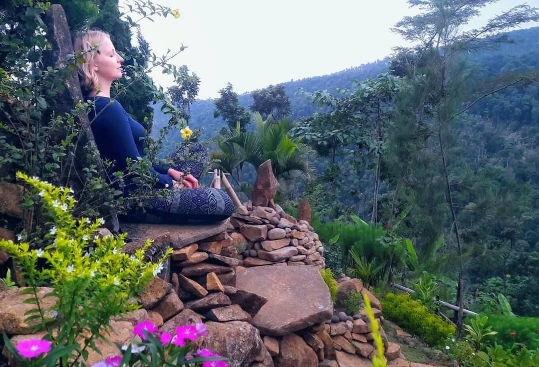 Reatreat Meditasi